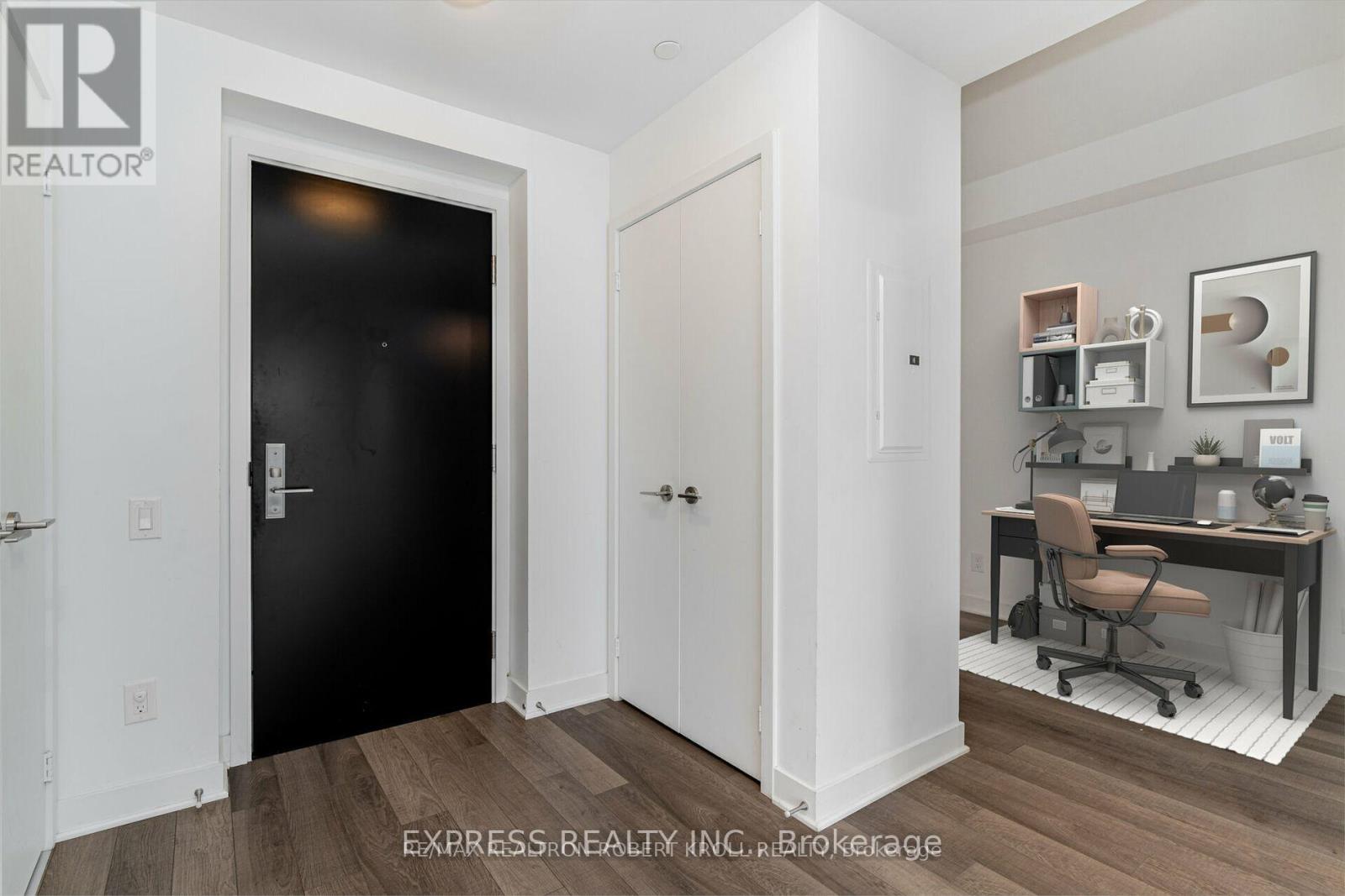 1008 - 290 Adelaide Street W, Toronto, Ontario  M5V 0P3 - Photo 5 - C13684808