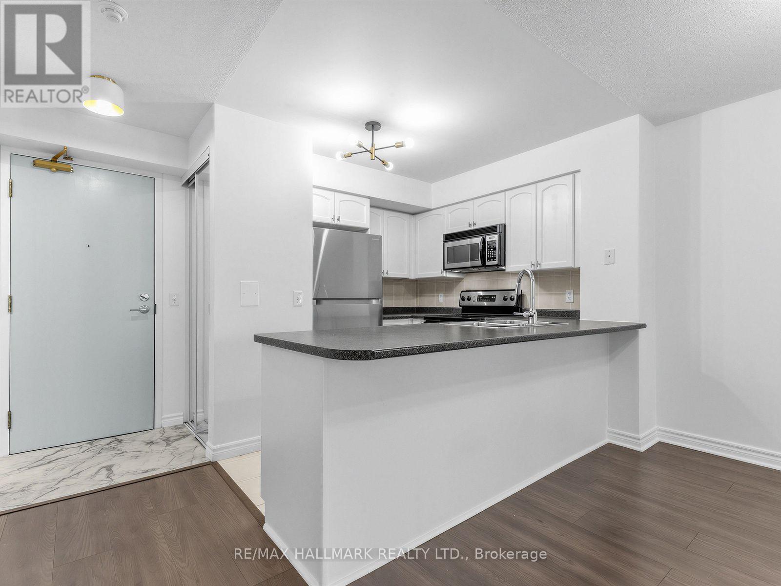 805 - 30 Grand Trunk Crescent, Toronto, Ontario  M5J 3A4 - Photo 10 - C13684810