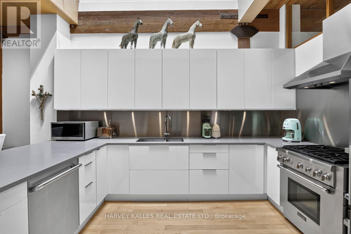 7 - 200 Clinton Street, Toronto, Ontario  M6G 2Y5 - Photo 10 - C13684852