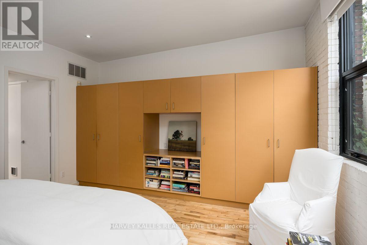 7 - 200 Clinton Street, Toronto, Ontario  M6G 2Y5 - Photo 22 - C13684852