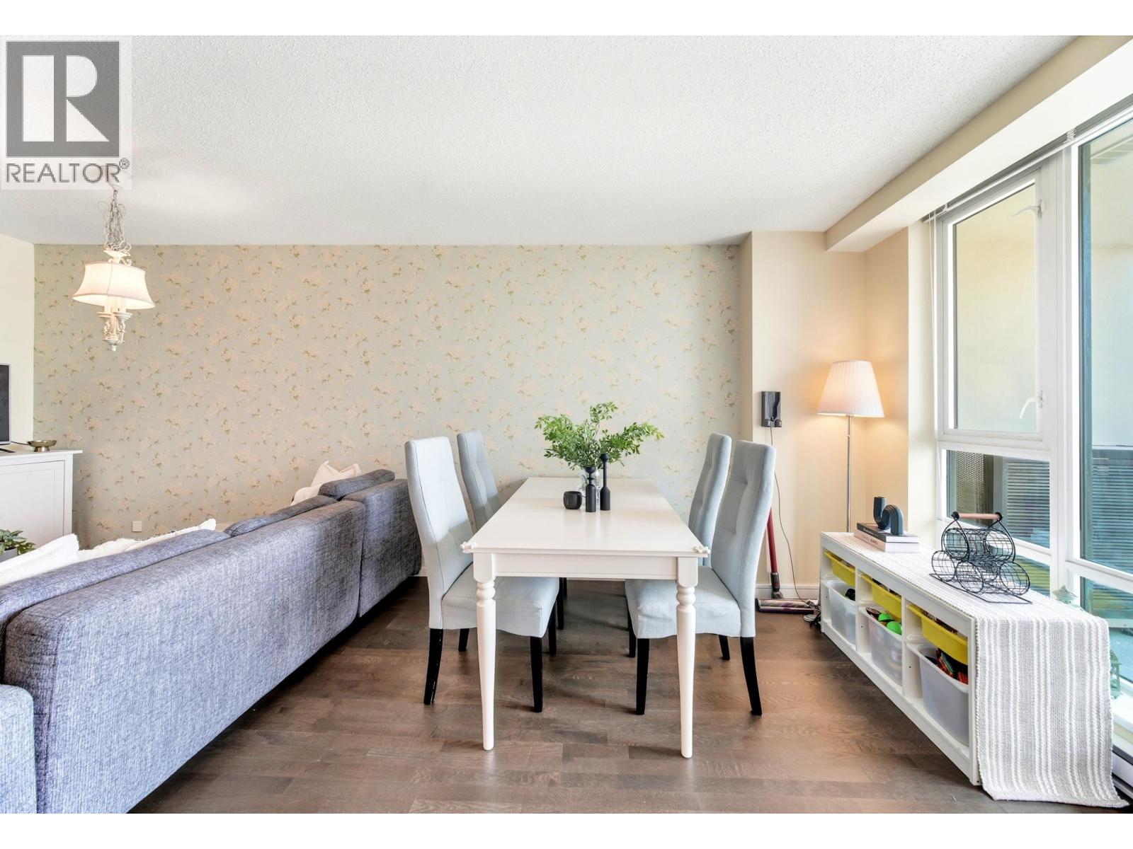 1209 7888 Ackroyd Road, Richmond, British Columbia V6X 0M9 - Photo 3 - R3156272