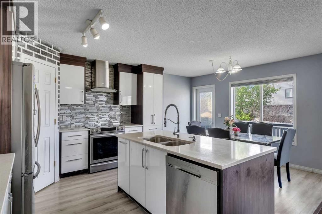 153 Saddlemead Road Ne, Calgary, Alberta  T3J 4J3 - Photo 11 - A2315493