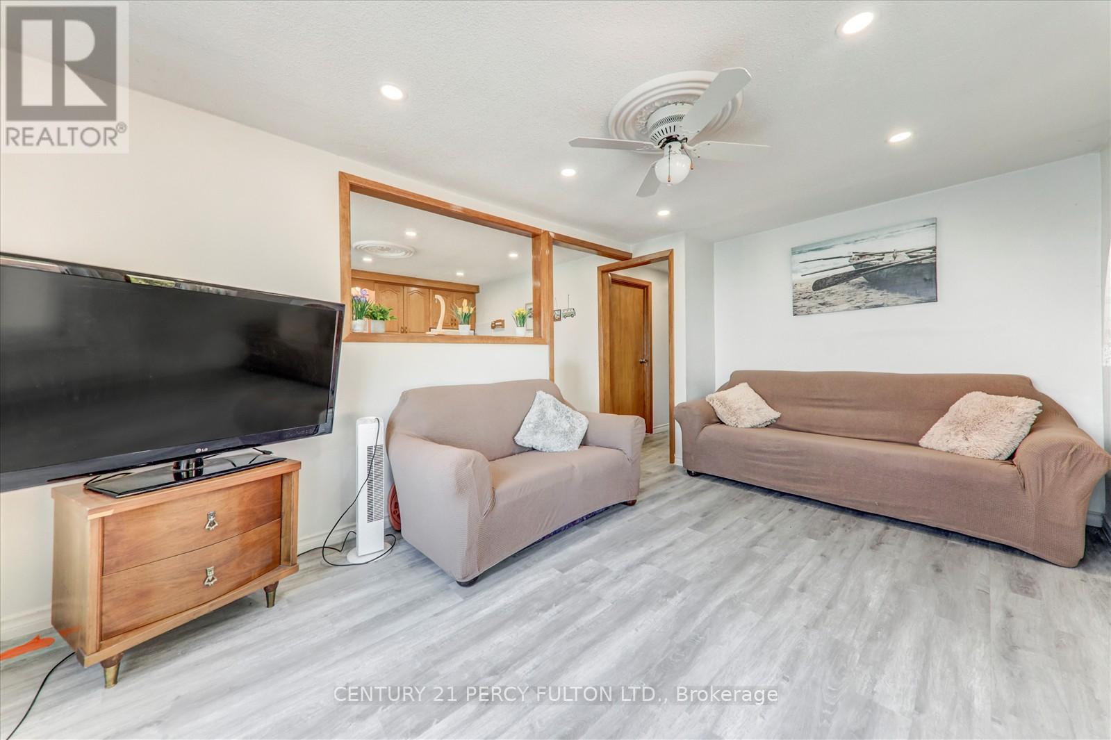 135 Cedar Crest Beach Road, Clarington, Ontario  L1C 3K3 - Photo 20 - E13684672
