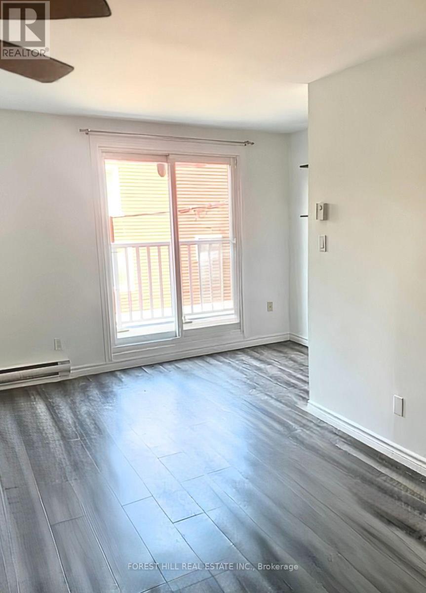 B - 422 Danforth Avenue, Toronto, Ontario  M4K 1P3 - Photo 3 - E13684736