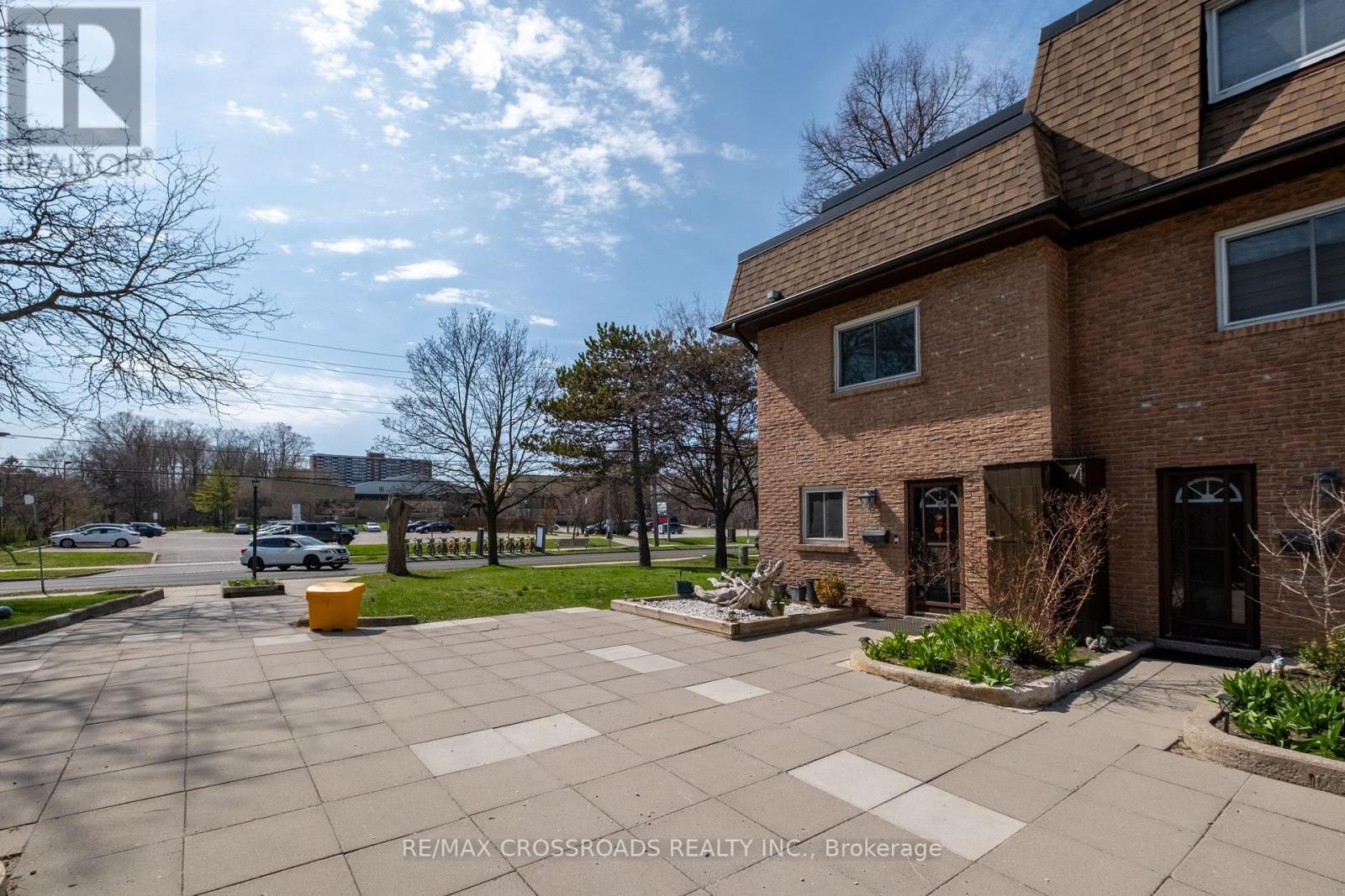 7 - 20 Hainford Street, Toronto, Ontario  M1E 4X8 - Photo 2 - E13684744