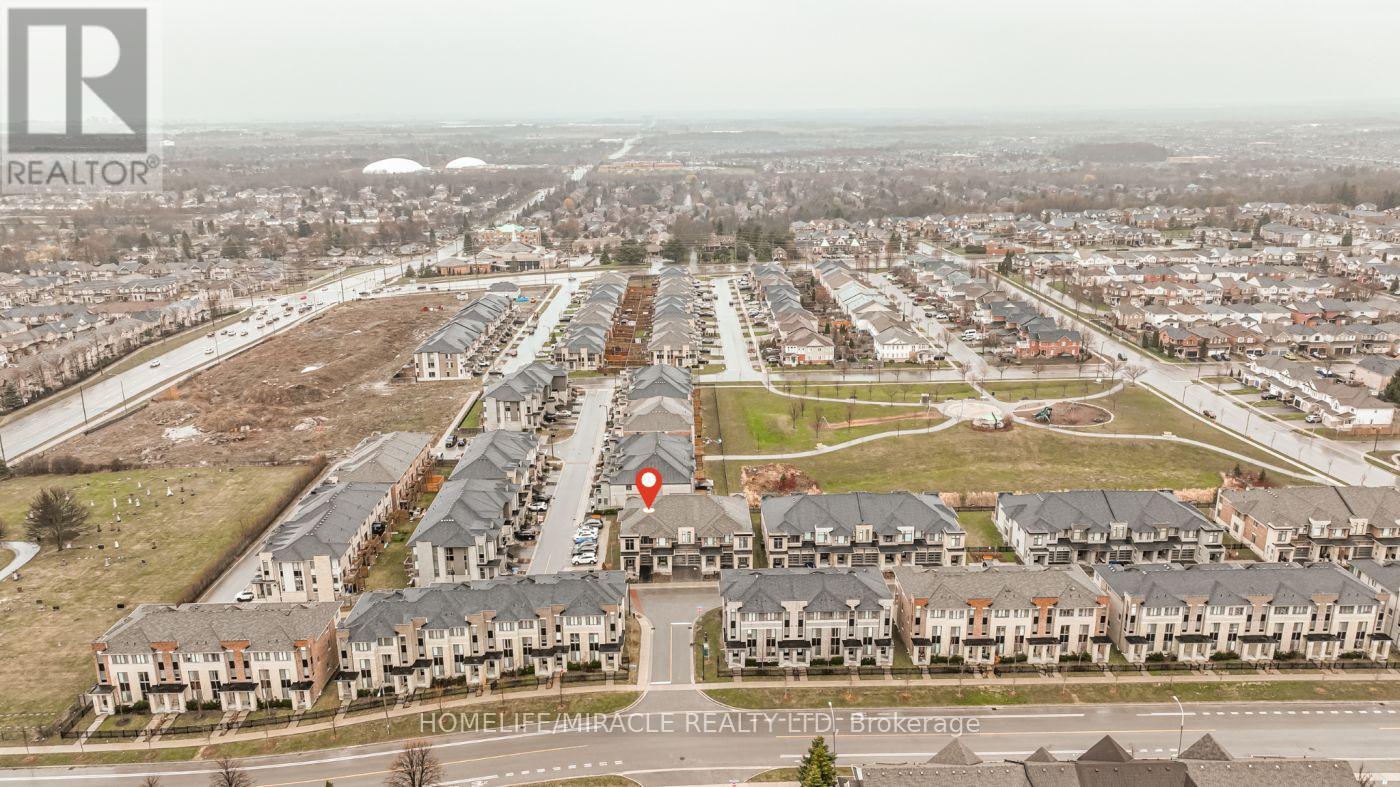 136 - 58 Donald Fleming Way, Whitby, Ontario  L1R 0N8 - Photo 33 - E13684746