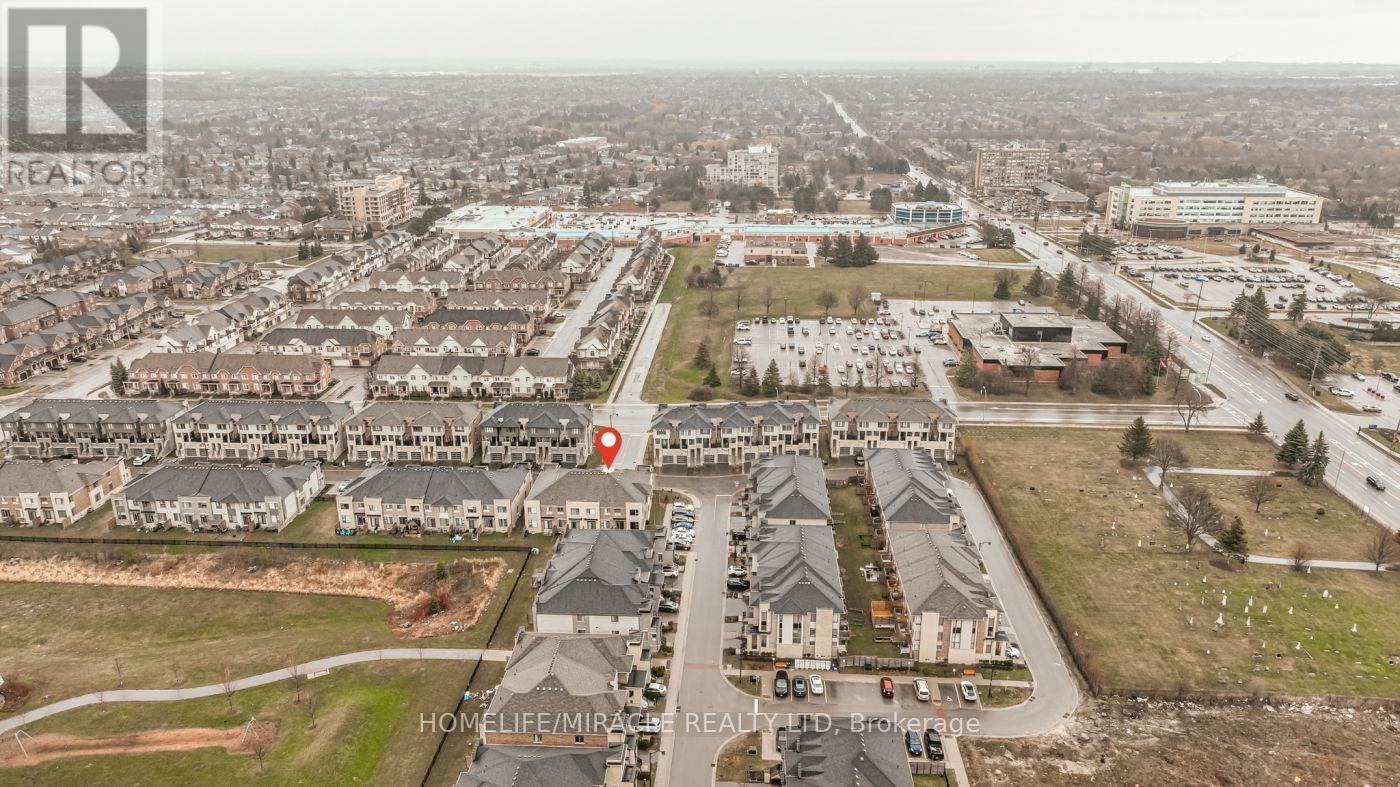 136 - 58 Donald Fleming Way, Whitby, Ontario  L1R 0N8 - Photo 34 - E13684746