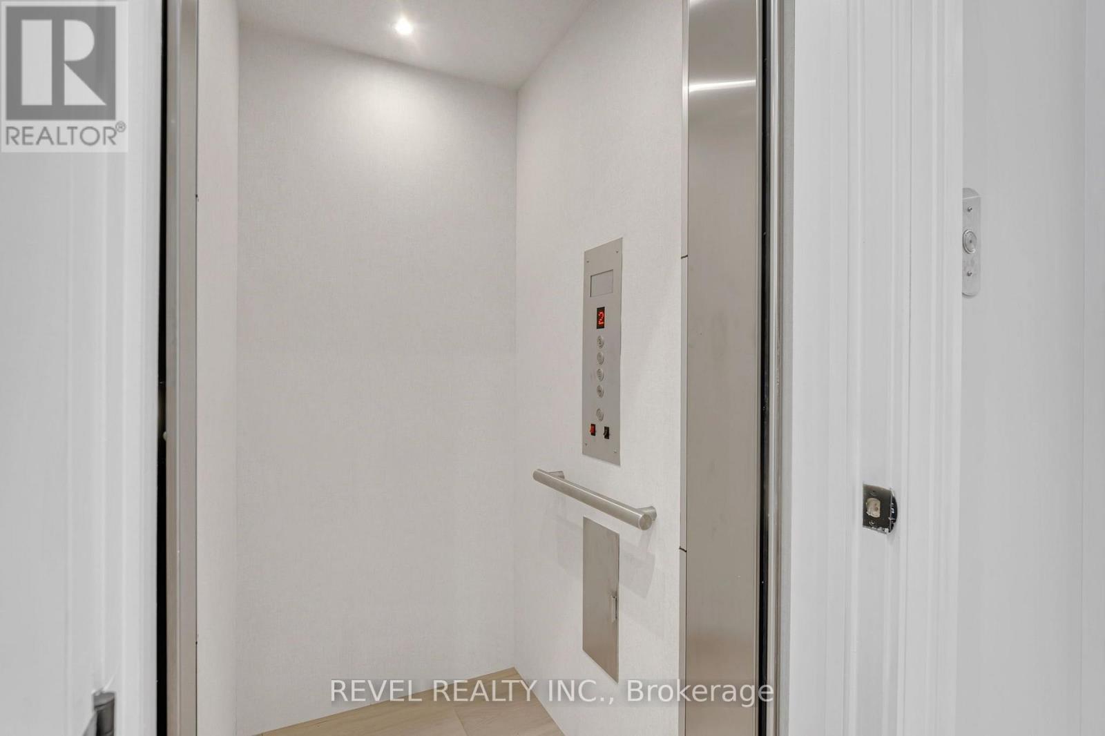1472 Highbush Trail, Pickering, Ontario  L1V 1N5 - Photo 27 - E13684770