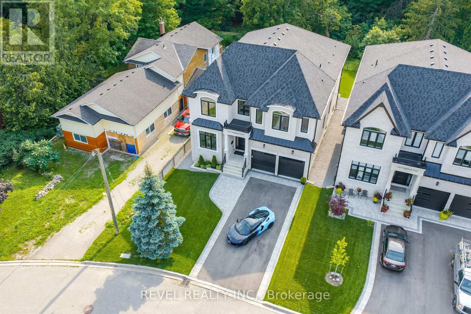 1472 Highbush Trail, Pickering, Ontario  L1V 1N5 - Photo 3 - E13684770