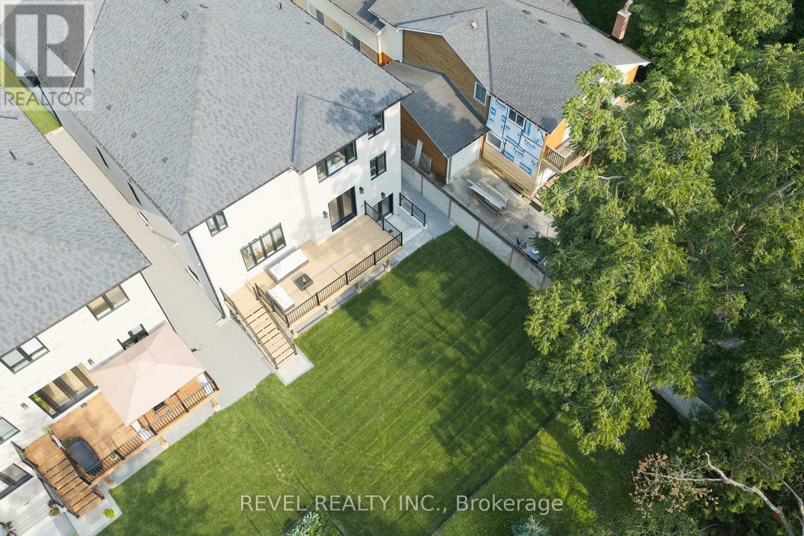 1472 Highbush Trail, Pickering, Ontario  L1V 1N5 - Photo 47 - E13684770