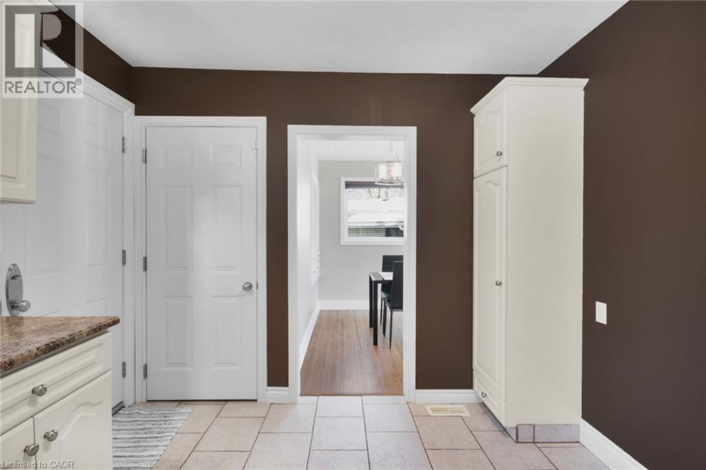 185 Burlington Street, London, Ontario  N5Z 3V9 - Photo 10 - 40856422