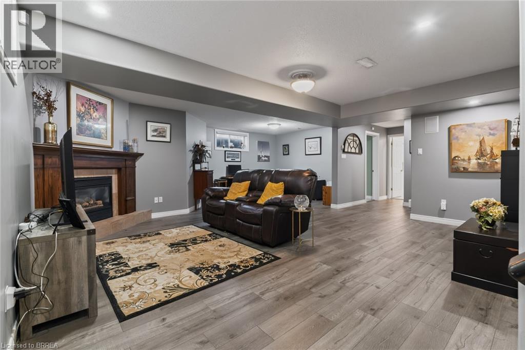 62 Varley Crescent, Brantford, Ontario  N3R 7Z7 - Photo 38 - 40856358