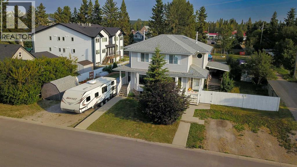 405 1 Avenue NW, Sundre, Alberta  T0M 1X0 - Photo 43 - A2334601