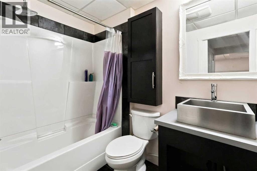 98 Panatella Hill Nw, Calgary, Alberta  T3K 0B6 - Photo 32 - A2337108
