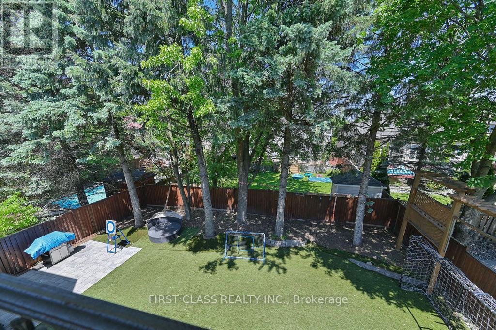 2 Wainwright Avenue, Richmond Hill, Ontario  L4C 5R5 - Photo 25 - N13684670