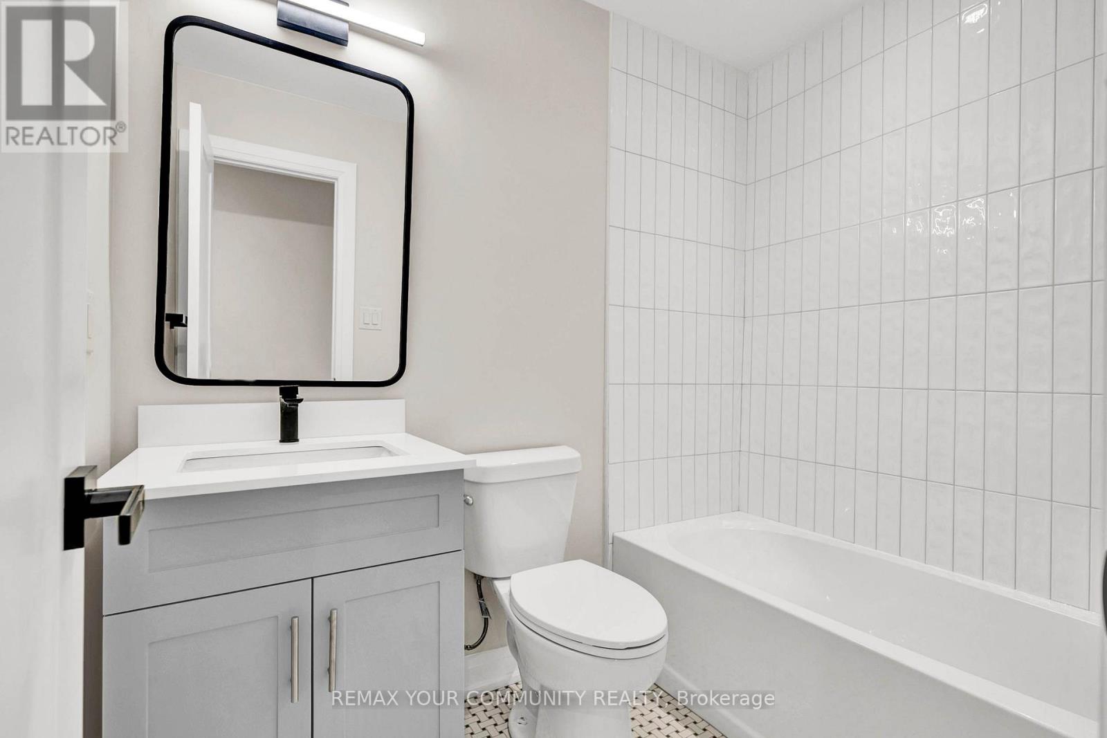 137 Clarence Street, Vaughan, Ontario  L4L 1L4 - Photo 24 - N13684740