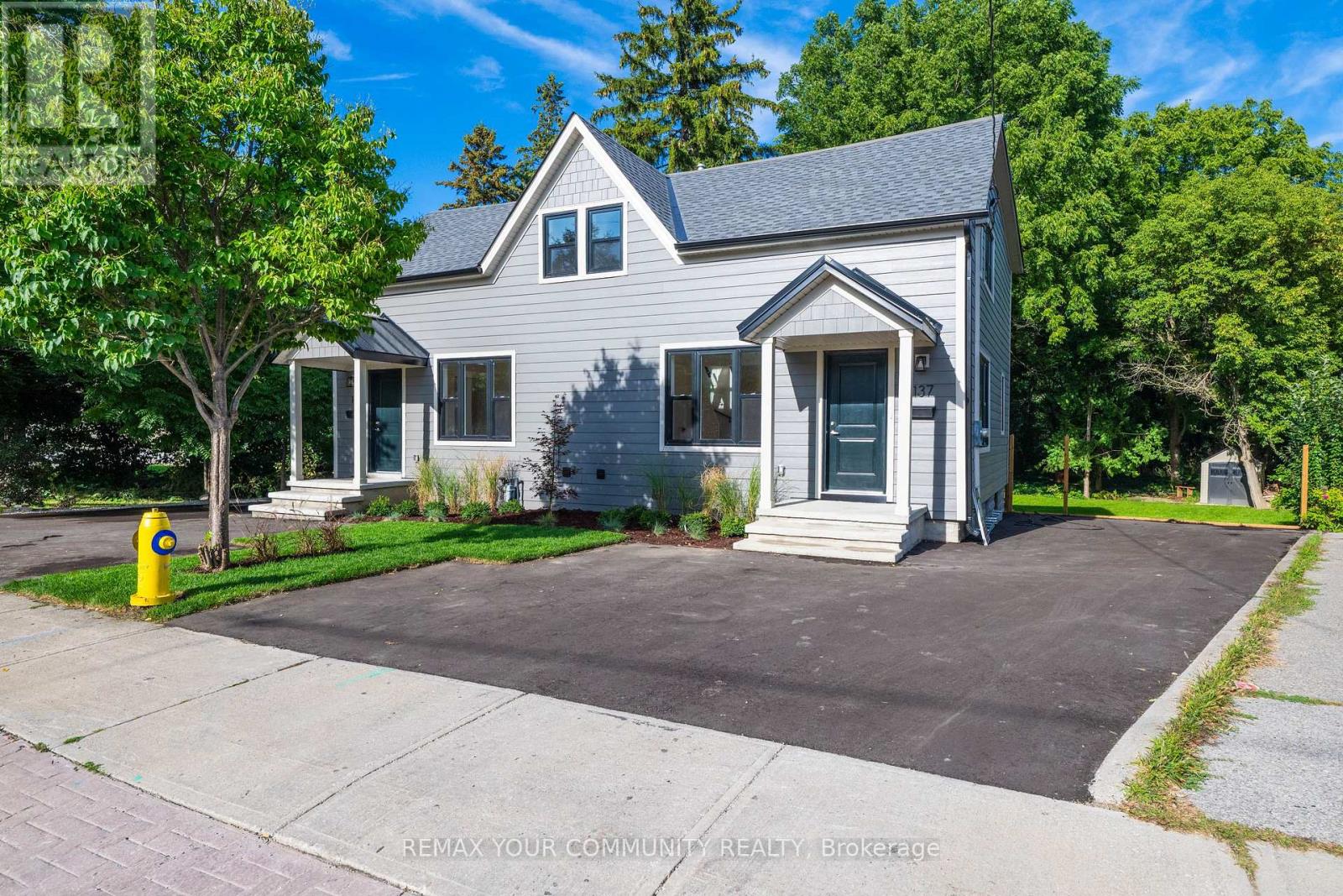 137 Clarence Street, Vaughan, Ontario  L4L 1L4 - Photo 3 - N13684740