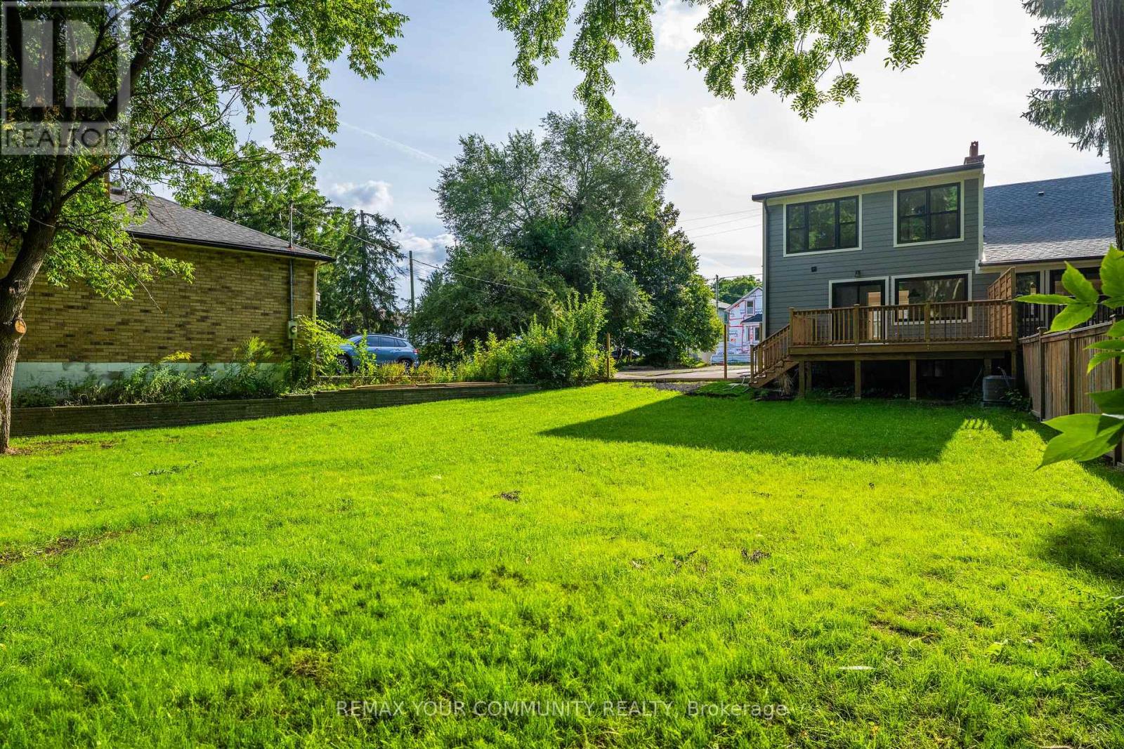 137 Clarence Street, Vaughan, Ontario  L4L 1L4 - Photo 31 - N13684740