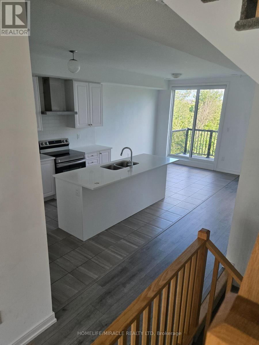 52 Blue Forest Crescent, Barrie (Innis-Shore), Ontario  L9J 0N3 - Photo 7 - S13684832