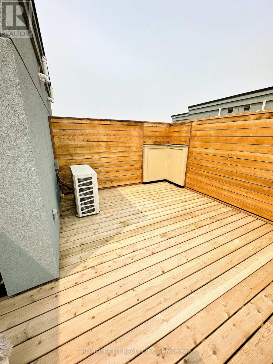 1 - 260 Twelfth Street, Toronto, Ontario  M8V 0J6 - Photo 13 - W13684688
