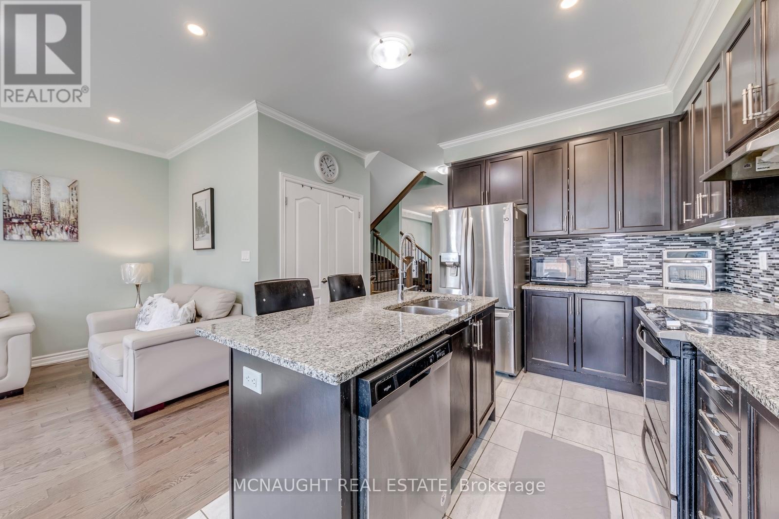 78 Folgate Crescent, Brampton, Ontario  L6R 4A7 - Photo 14 - W13684720