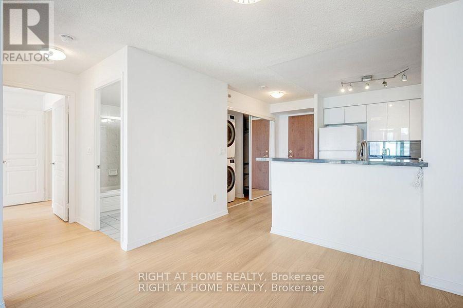 #1509 - 2565 Erin Centre Boulevard, Mississauga, Ontario  L5M 6Z8 - Photo 9 - W13684738