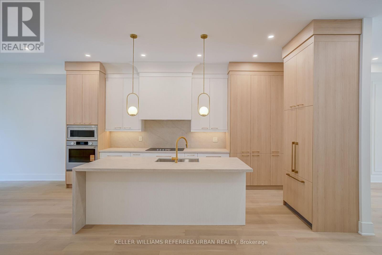 37 Wesley Avenue, Mississauga, Ontario  L5H 2M6 - Photo 14 - W13684752