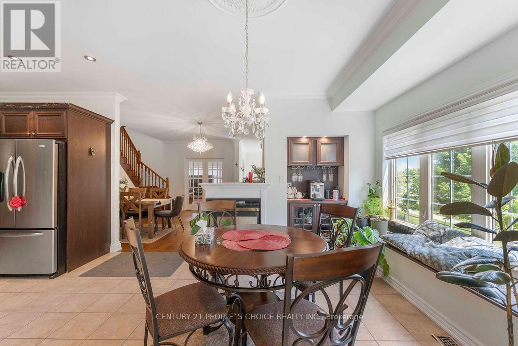 40 - 230 Paisley Boulevard W, Mississauga, Ontario  L5B 0C5 - Photo 28 - W13684798