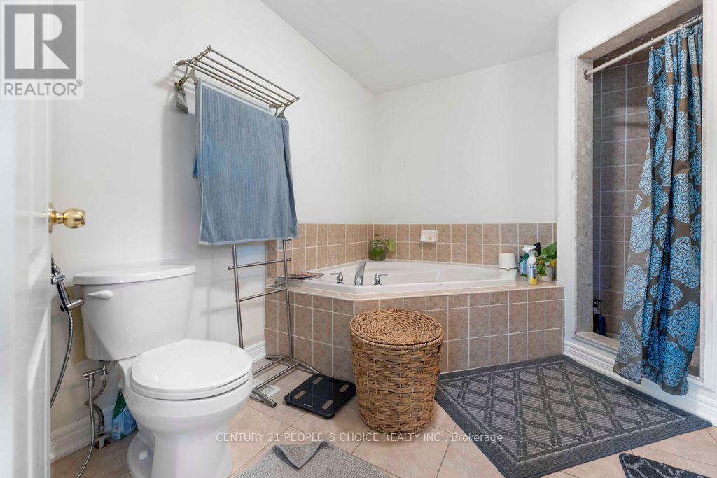 40 - 230 Paisley Boulevard W, Mississauga, Ontario  L5B 0C5 - Photo 38 - W13684798