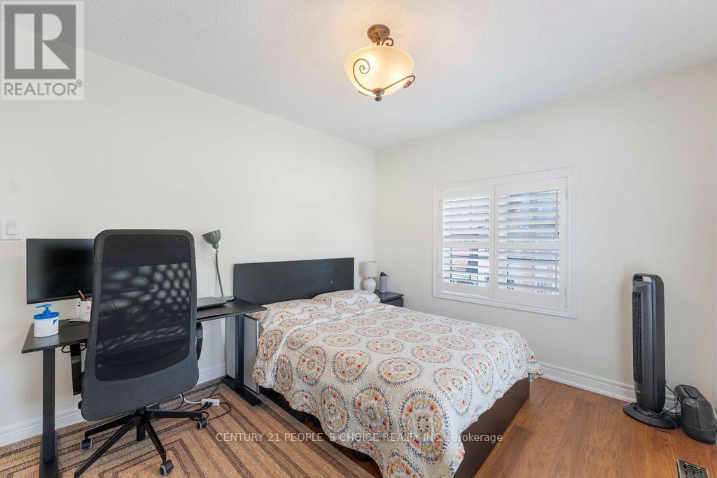 40 - 230 Paisley Boulevard W, Mississauga, Ontario  L5B 0C5 - Photo 44 - W13684798