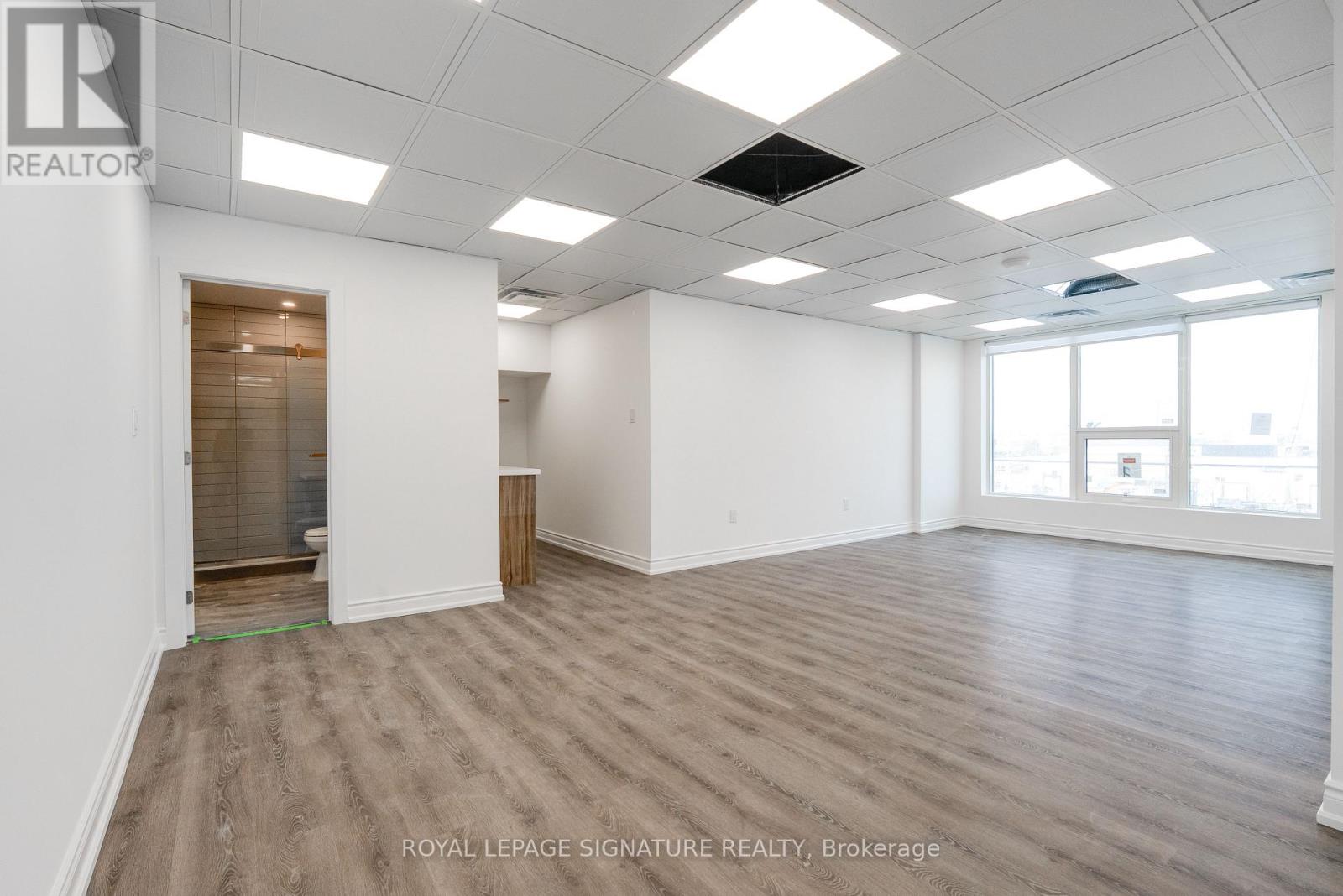 224 - 600 Dixon Road, Toronto, Ontario  M9W 1J1 - Photo 3 - W13684818
