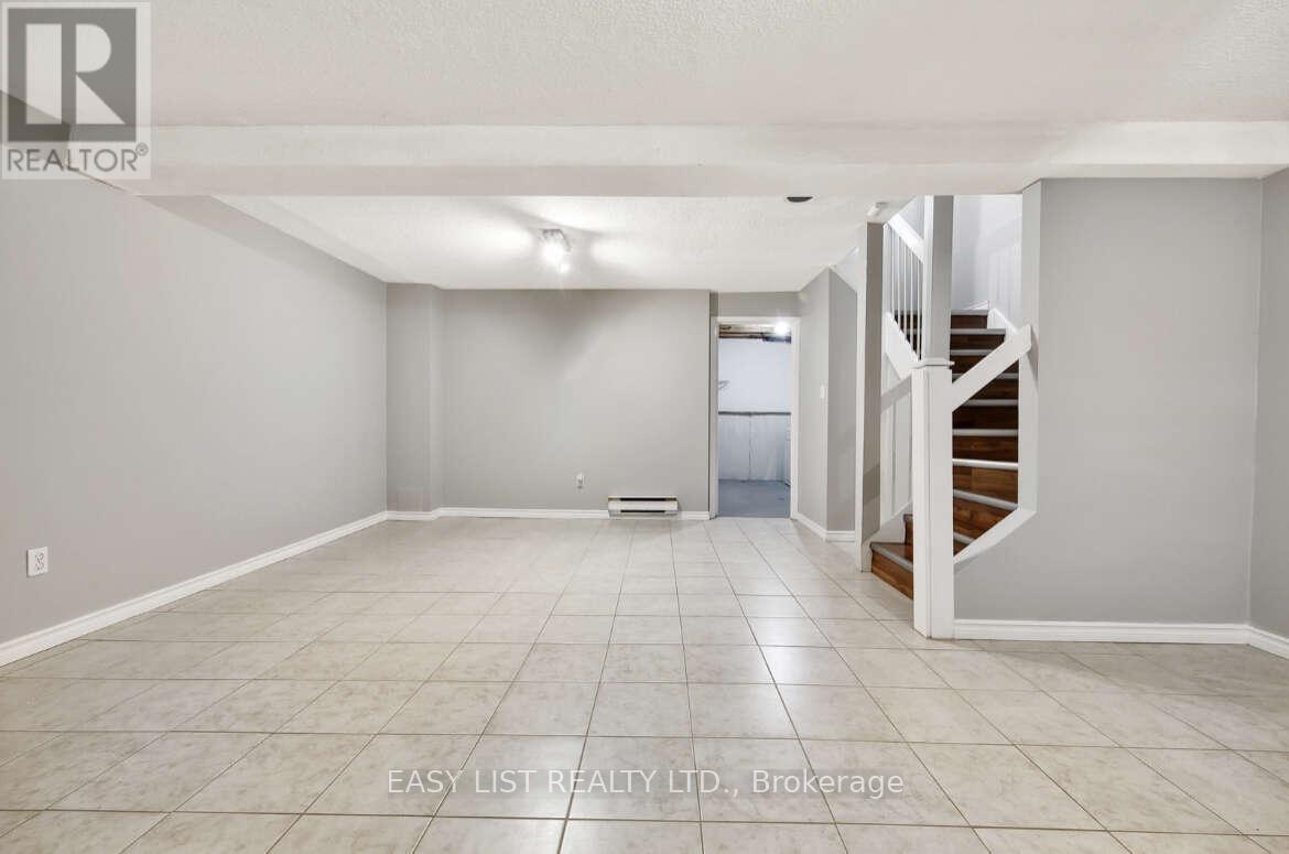 A - 6530 Glen Erin Drive, Mississauga, Ontario  L5N 3S3 - Photo 10 - W13684840