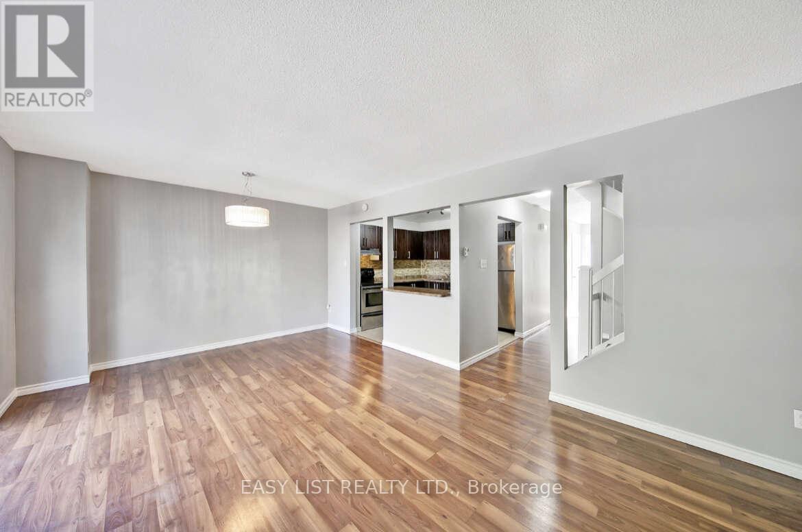 A - 6530 Glen Erin Drive, Mississauga, Ontario  L5N 3S3 - Photo 7 - W13684840