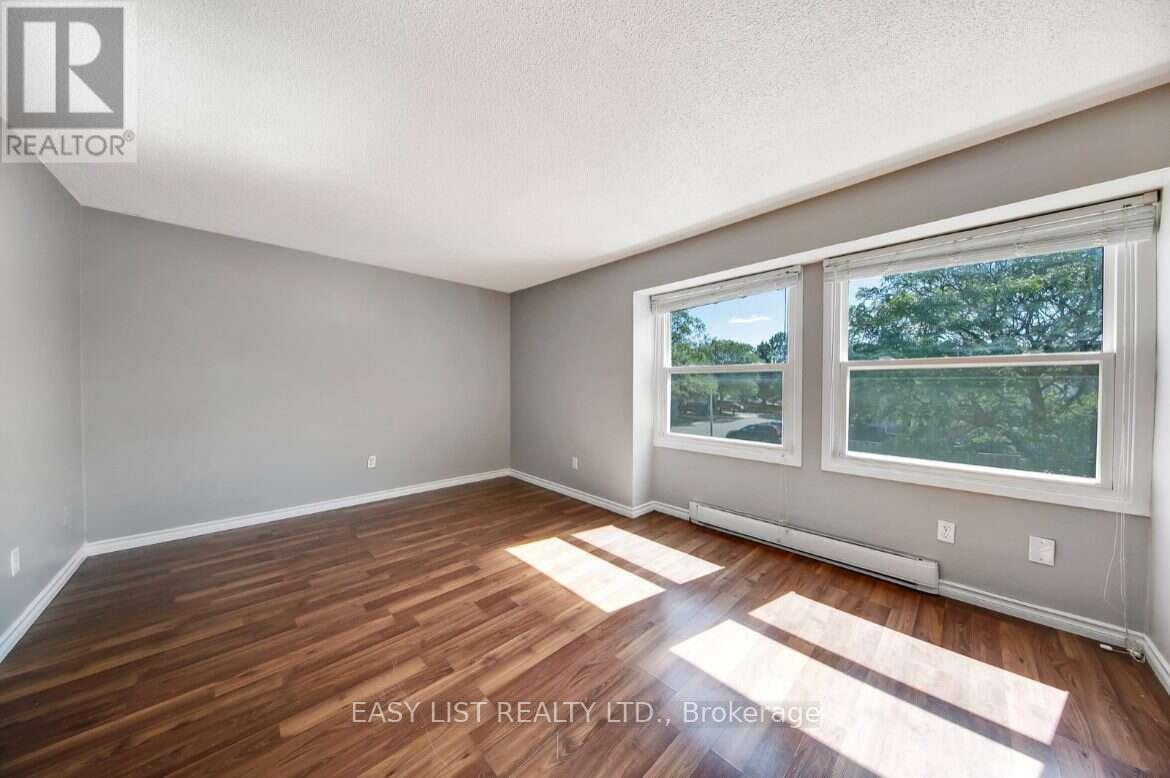 A - 6530 Glen Erin Drive, Mississauga, Ontario  L5N 3S3 - Photo 8 - W13684840