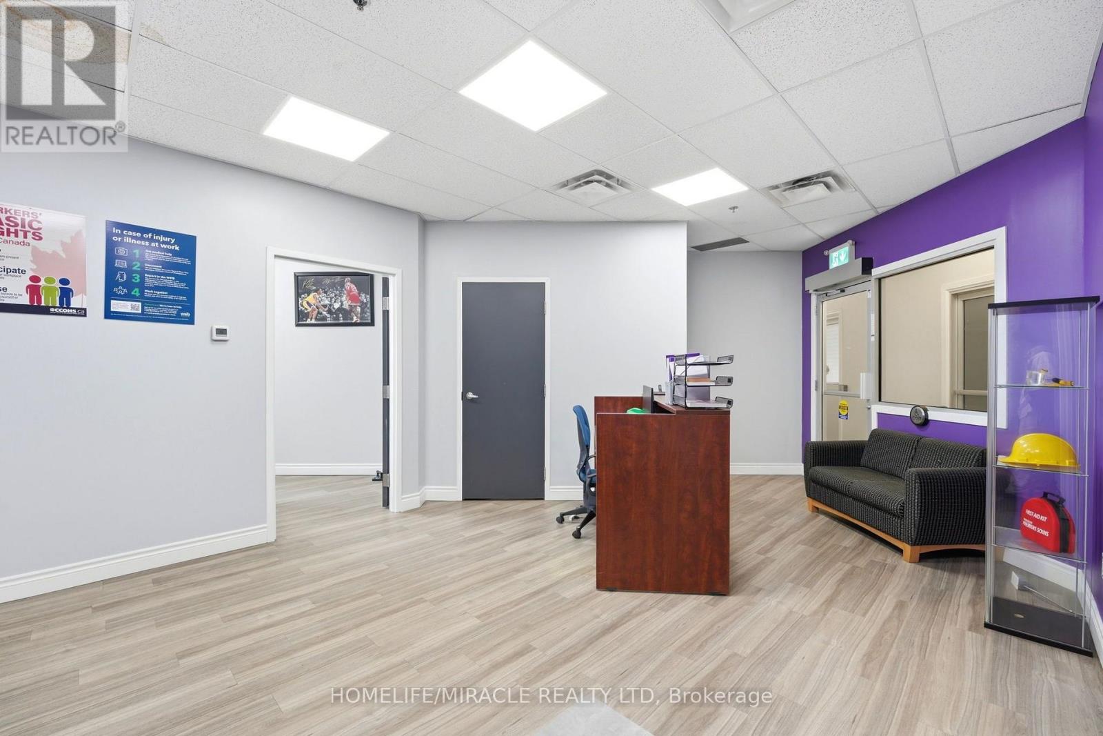 205 - 275 Gardenbrooke Trail, Brampton, Ontario  L6P 3L1 - Photo 13 - W13684862