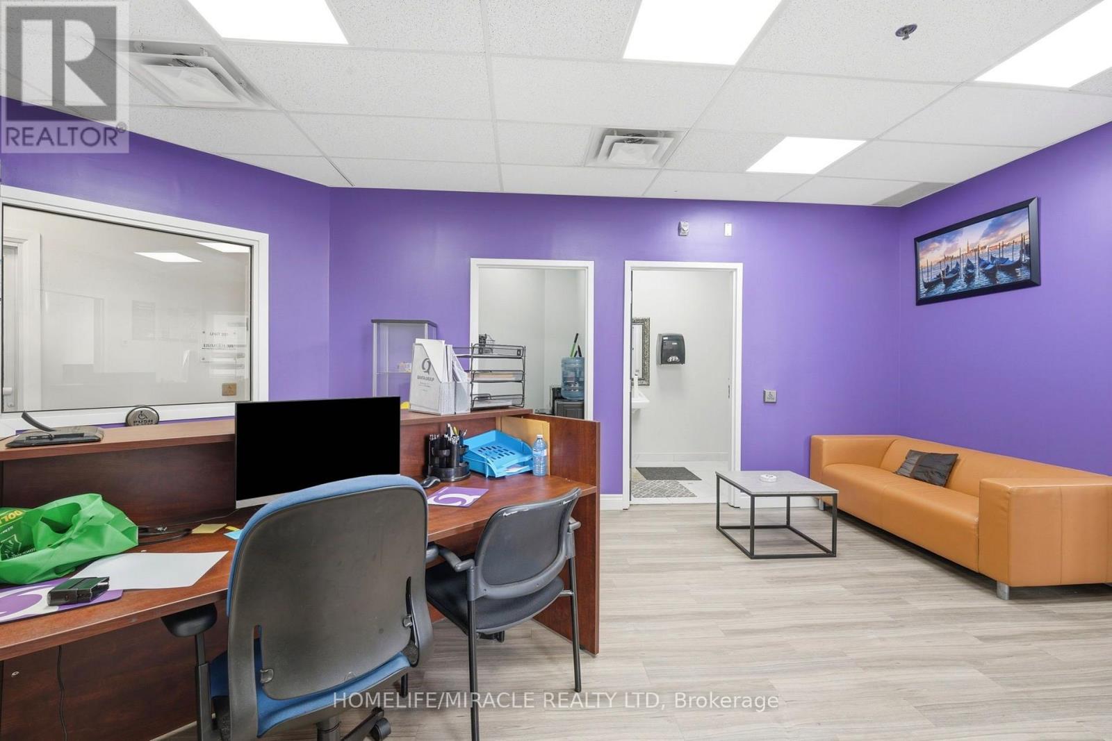 205 - 275 Gardenbrooke Trail, Brampton, Ontario  L6P 3L1 - Photo 14 - W13684862