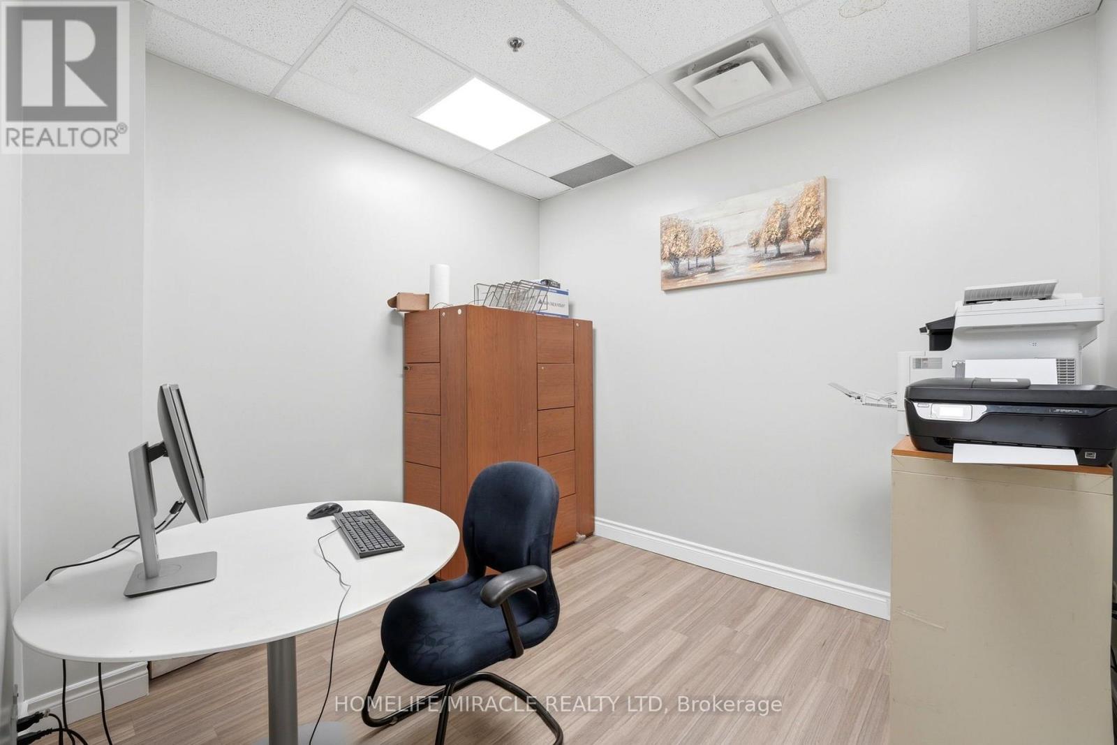 205 - 275 Gardenbrooke Trail, Brampton, Ontario  L6P 3L1 - Photo 24 - W13684862
