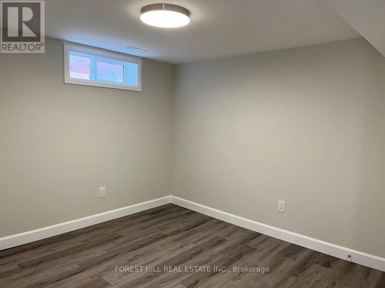 Lower - 398 Talbot Street, Hamilton, Ontario  L8H 6T4 - Photo 6 - X13684742