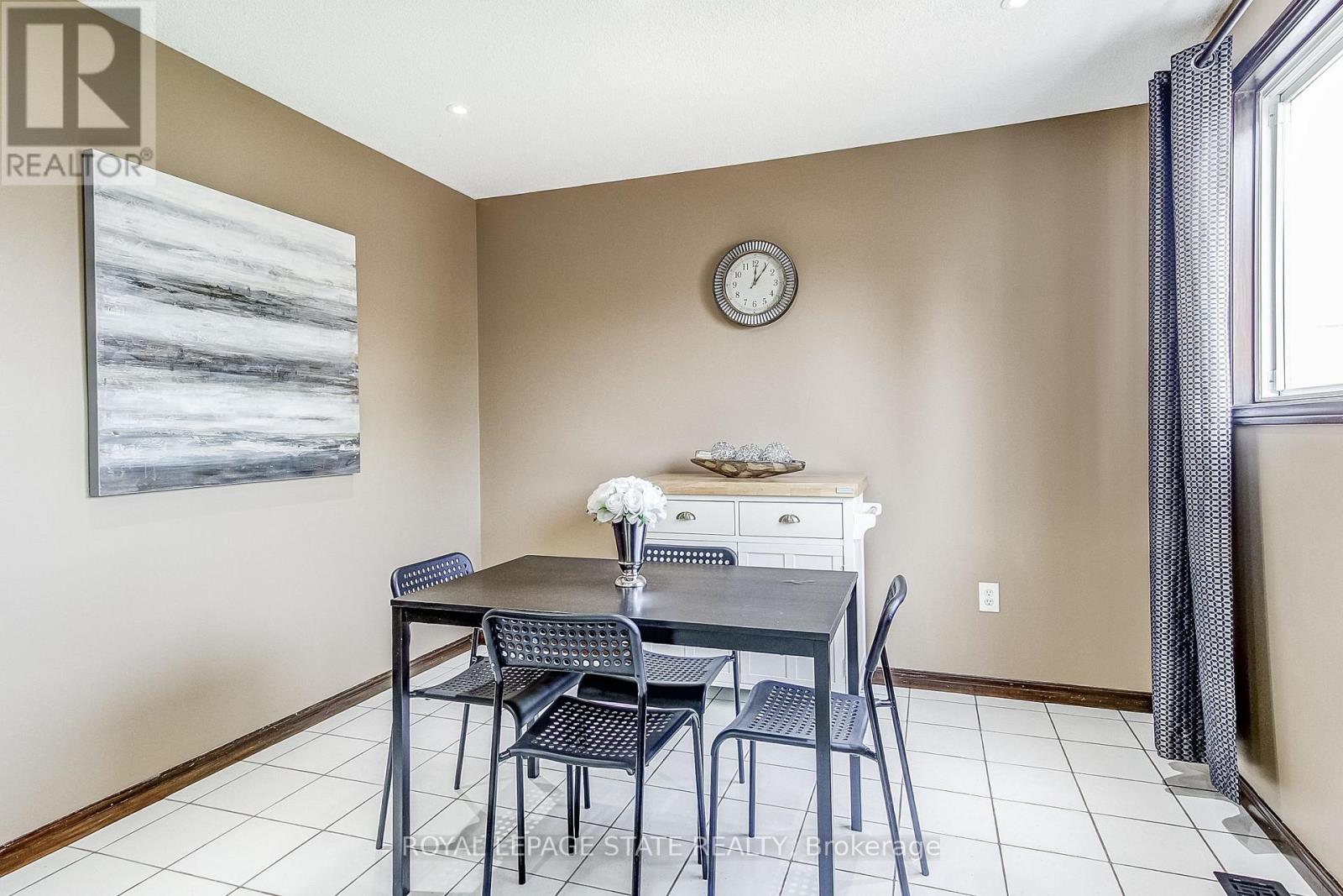 357 Acadia Drive, Hamilton, Ontario  L8W 3L7 - Photo 12 - X13684812