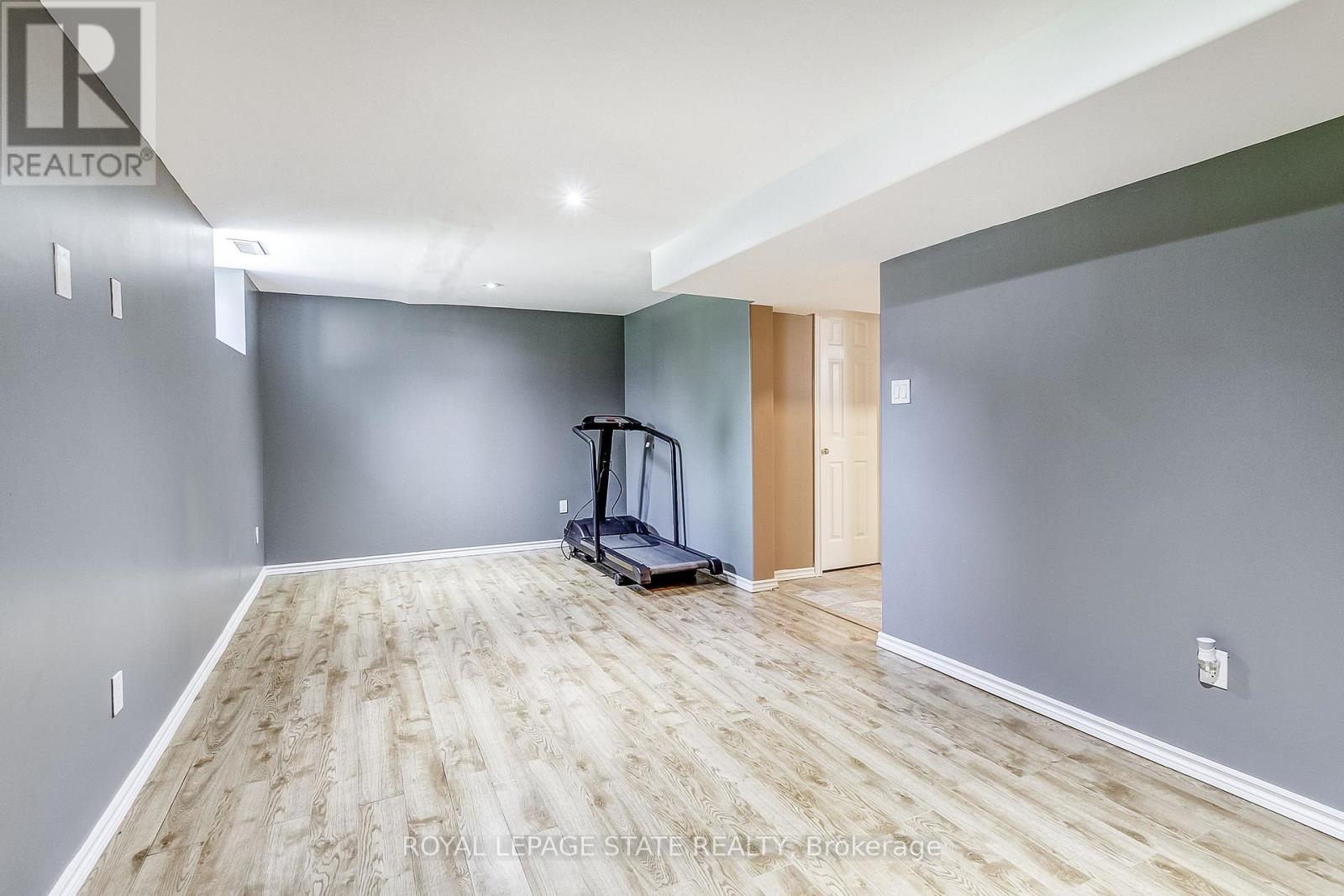 357 Acadia Drive, Hamilton, Ontario  L8W 3L7 - Photo 29 - X13684812