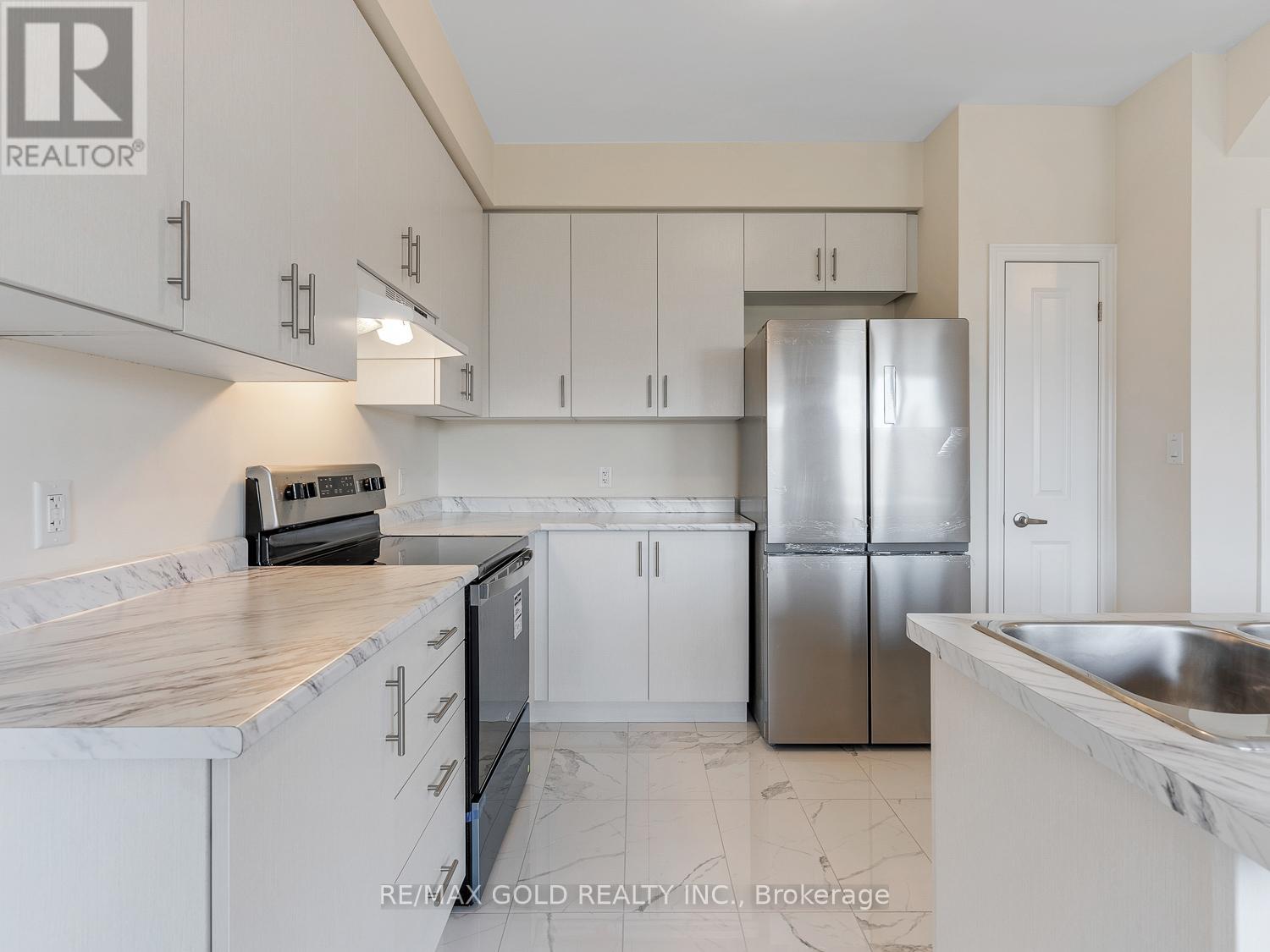 93 Pinot Crescent, Hamilton, Ontario  L8E 0J9 - Photo 10 - X13684846