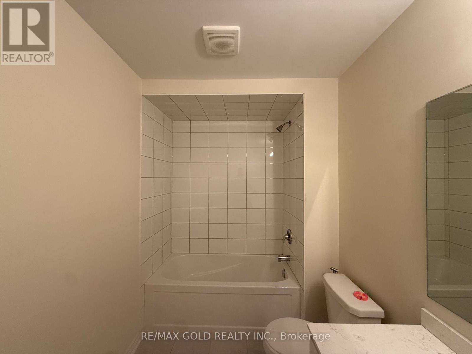 93 Pinot Crescent, Hamilton, Ontario  L8E 0J9 - Photo 21 - X13684846