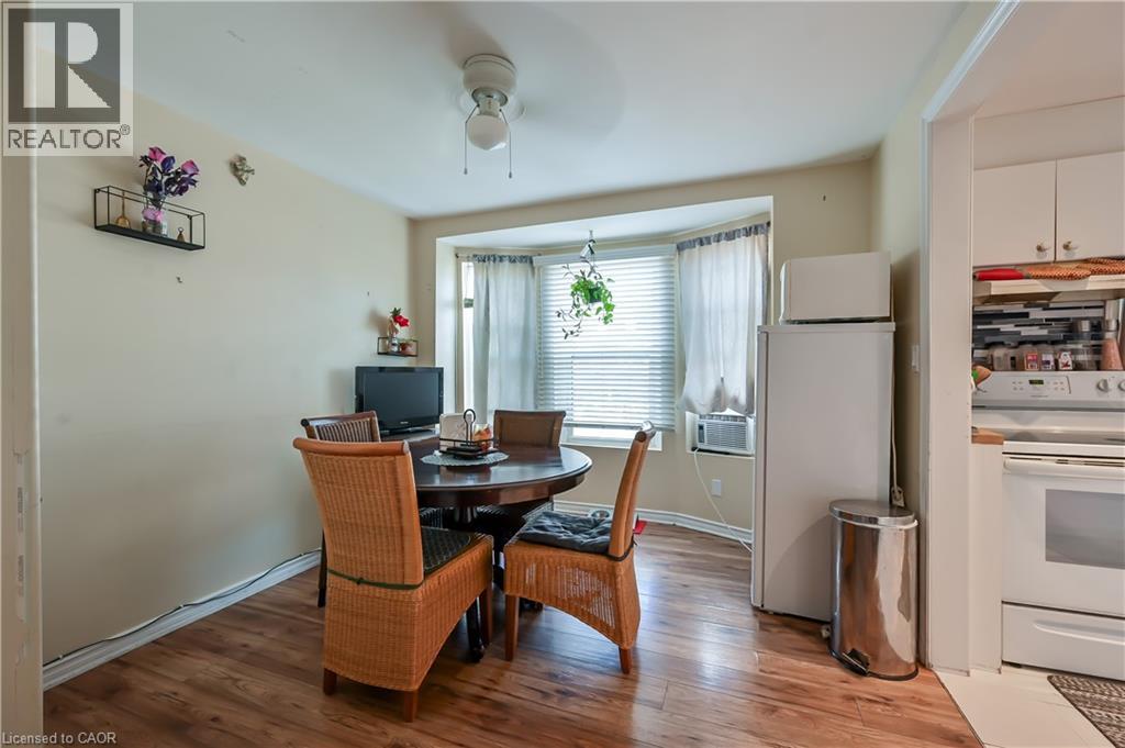 139 Balsam Avenue S, Hamilton, Ontario  L8M 3B6 - Photo 7 - 40785420