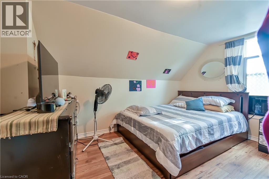139 Balsam Avenue S, Hamilton, Ontario  L8M 3B6 - Photo 19 - 40785420