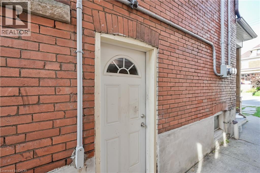 139 Balsam Avenue S, Hamilton, Ontario  L8M 3B6 - Photo 29 - 40785420