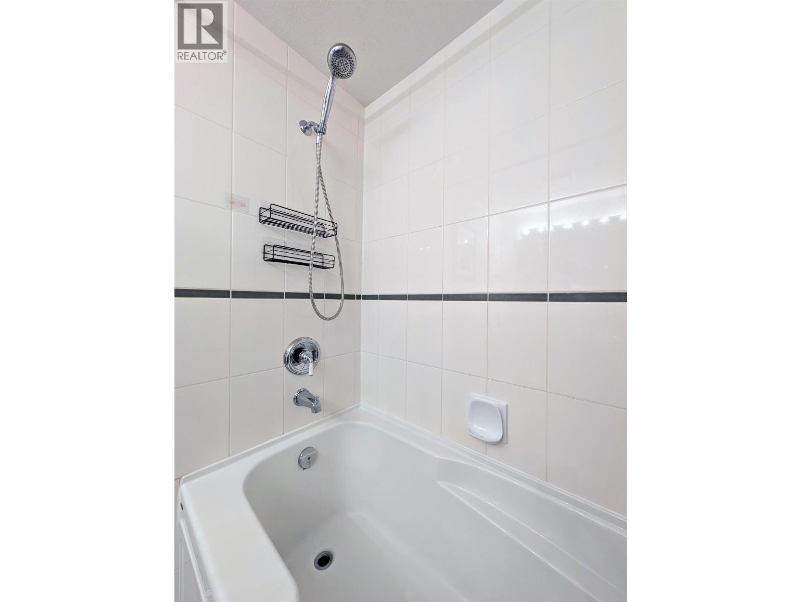 422 3629 Deercrest Drive, North Vancouver, British Columbia  V7G 2S9 - Photo 15 - R3141891
