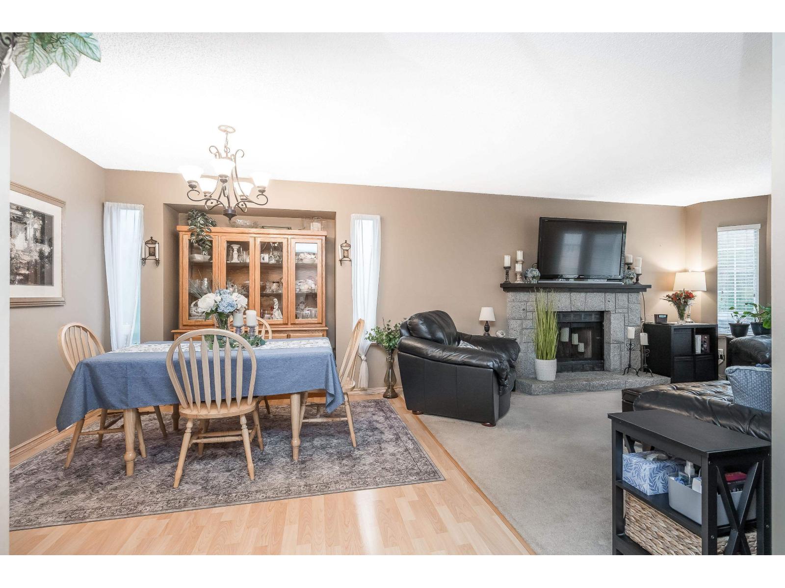 8062 138 Street, Surrey, British Columbia V3W 8P9 - Photo 10 - R3156437