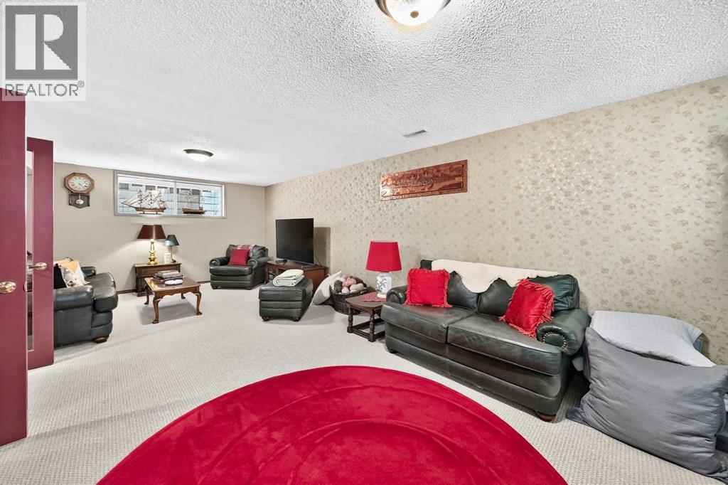 310 Huntham Place NE, Calgary, Alberta  T2K 4G7 - Photo 27 - A2322466
