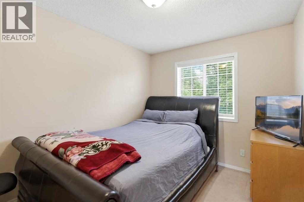 52 Douglas Glen Crescent SE, Calgary, Alberta  T2Z 3M6 - Photo 19 - A2337427