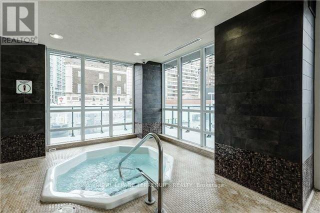 1502 - 825 Church Street, Toronto, Ontario  M4W 3Z4 - Photo 25 - C13670234
